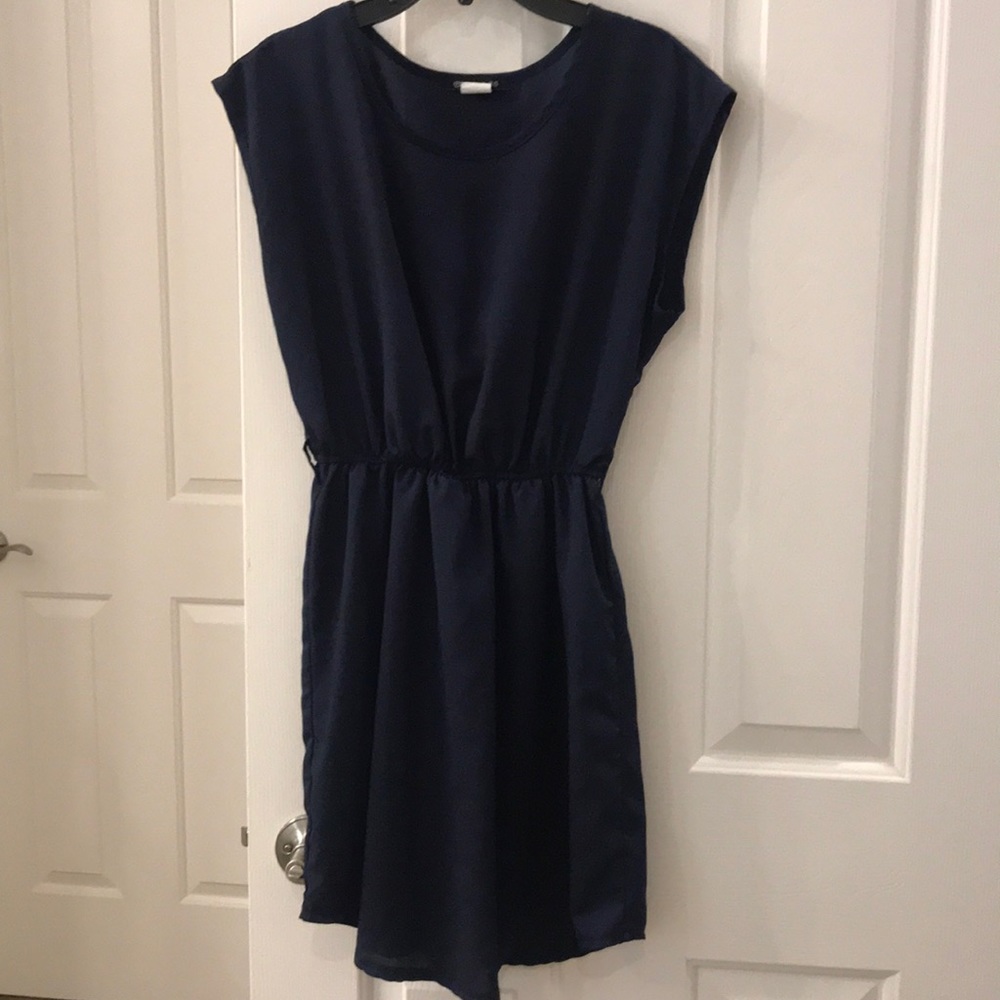 navy blue dress
